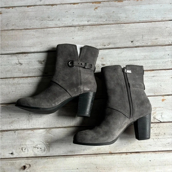 Koolaburra by Ugg | Samiah | stacked heel | suede | bootie | W7  *nwob* - Picture 12 of 13